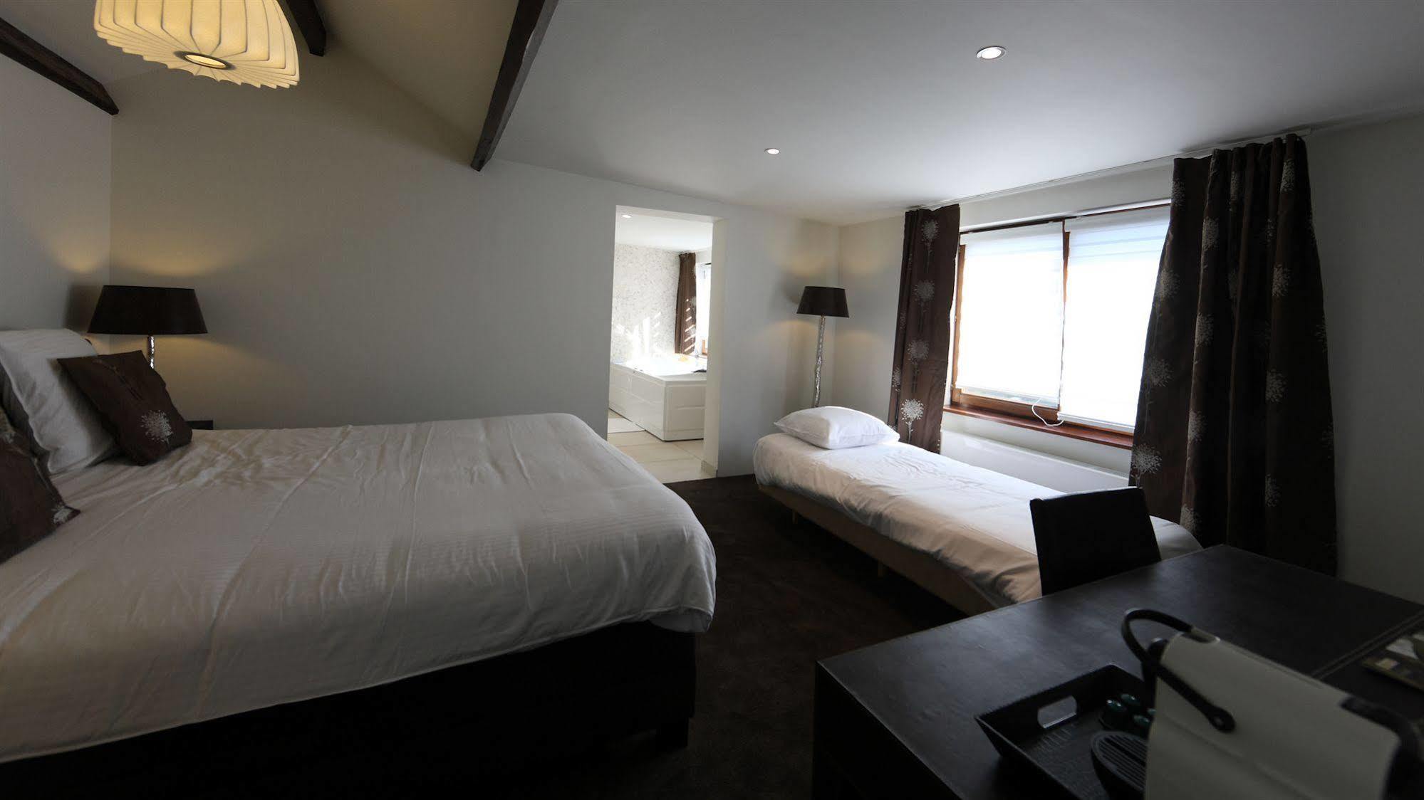 Hostellerie Kemmelberg Exteriör bild